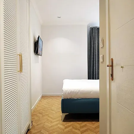 Hotel Taksim Nuon *